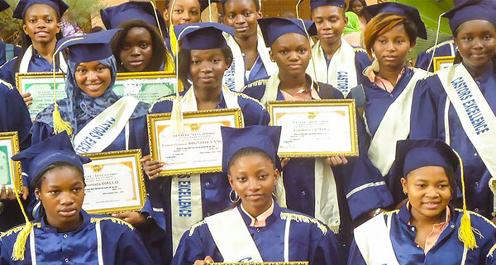 <p>Au lycée Les Castors, il y'a eu 59 admis au baccalauréat malien 2021 série TSE</p>